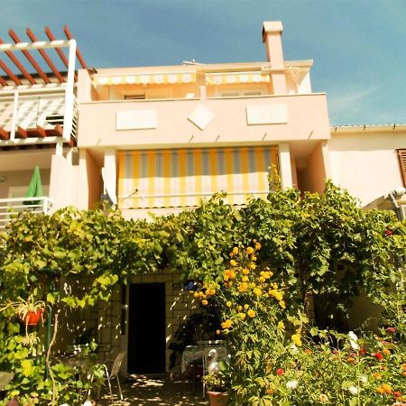Guesthouse Jenny (Adults Only) Novalja Εξωτερικό φωτογραφία